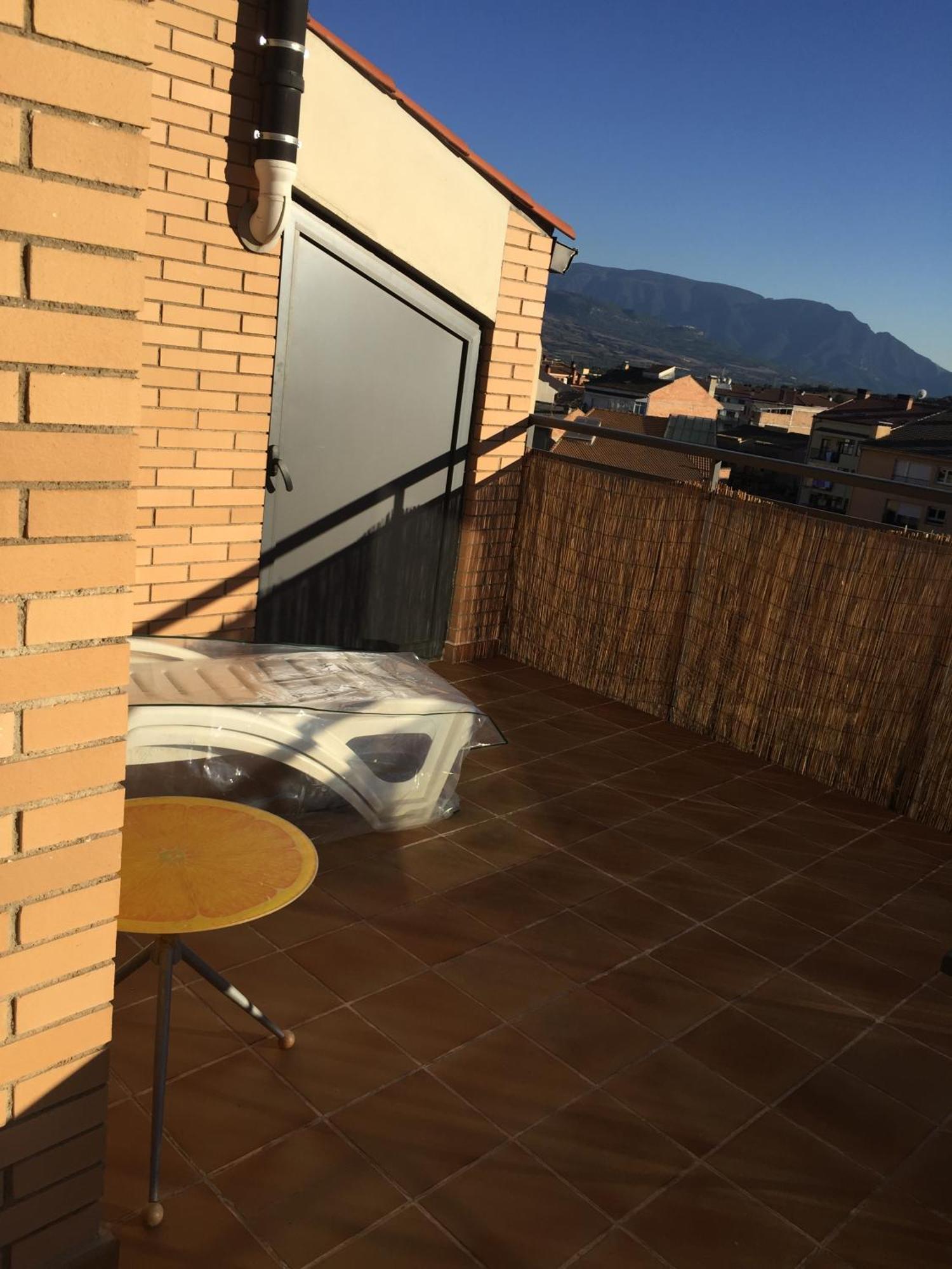 Appartement Acogedor Atico Duplex En Tremp Extérieur photo